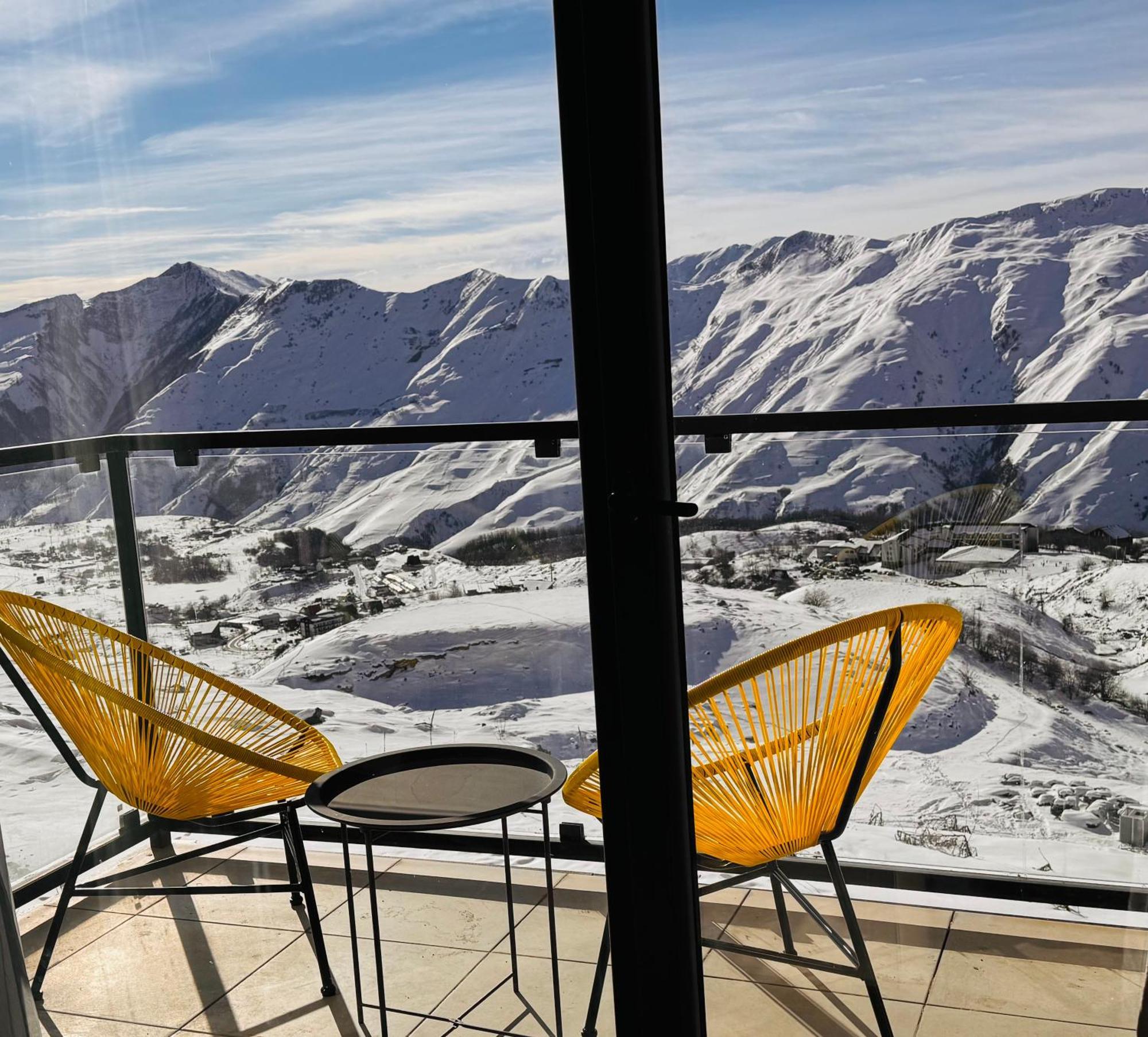 Twins Apartment Deluxe, New Gudauri Esterno foto